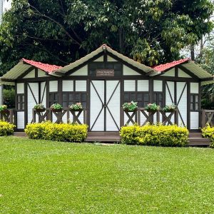 Caseta en Madera Plástica