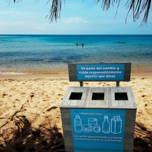 Punto Ecológico en Plástico Reciclado – Esmeraldas